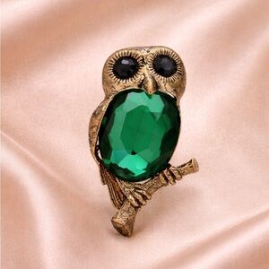 Blue Owl Gold Crystal Brooch